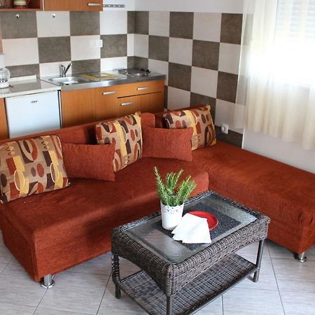 Mia 5 Appartement Crikvenica Buitenkant foto